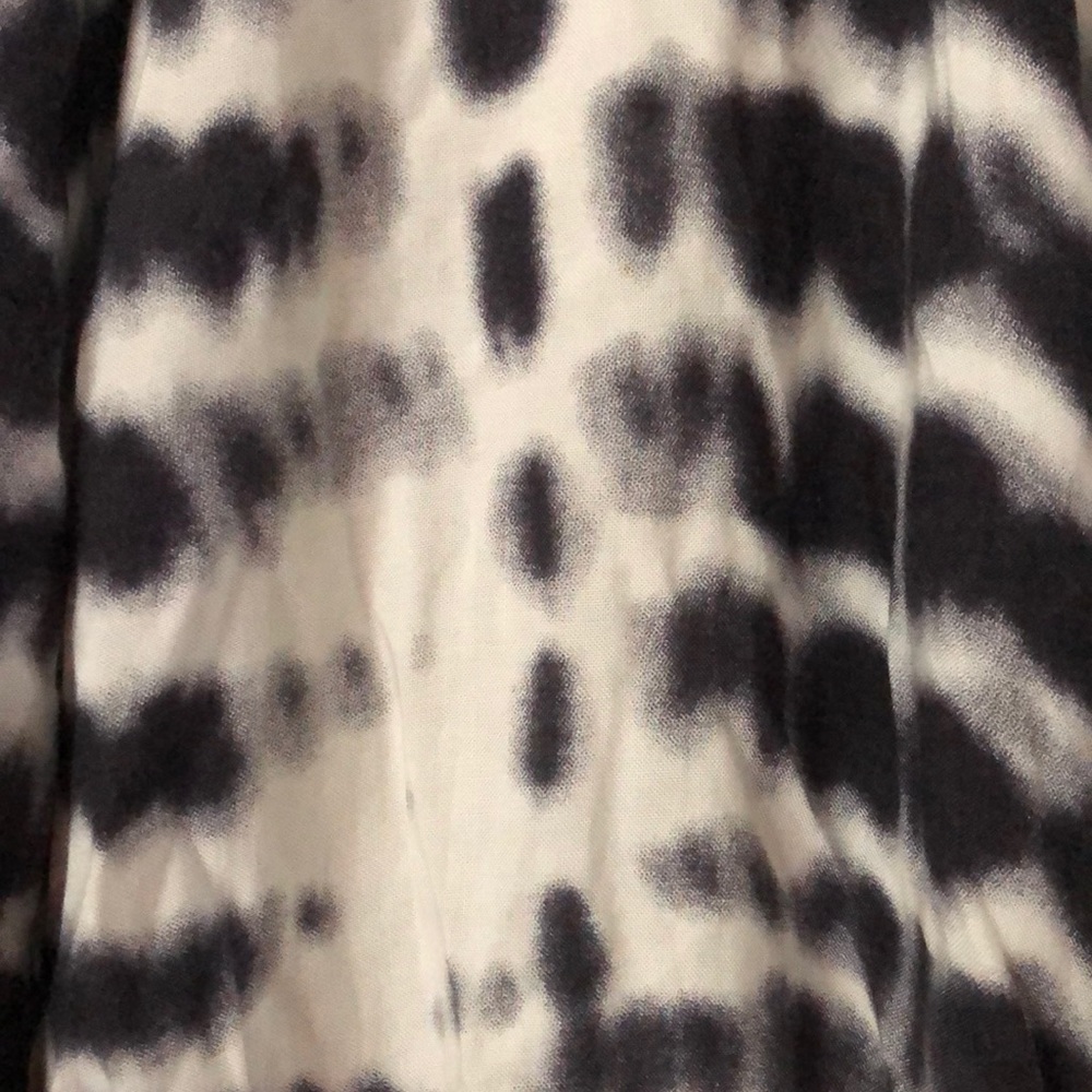 Romper - Picture 3 of 3
